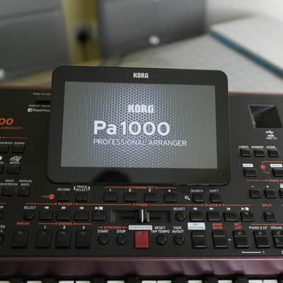 Korg PA1000 61-Key Professional Arranger 2017 - Present - Red image 8