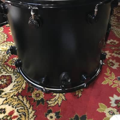 DW Collector's Series   drum set  double bass 24 matte black image 20