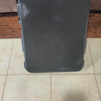 Road Runner RRDWE ABS Molded Guitar case - Black image 1