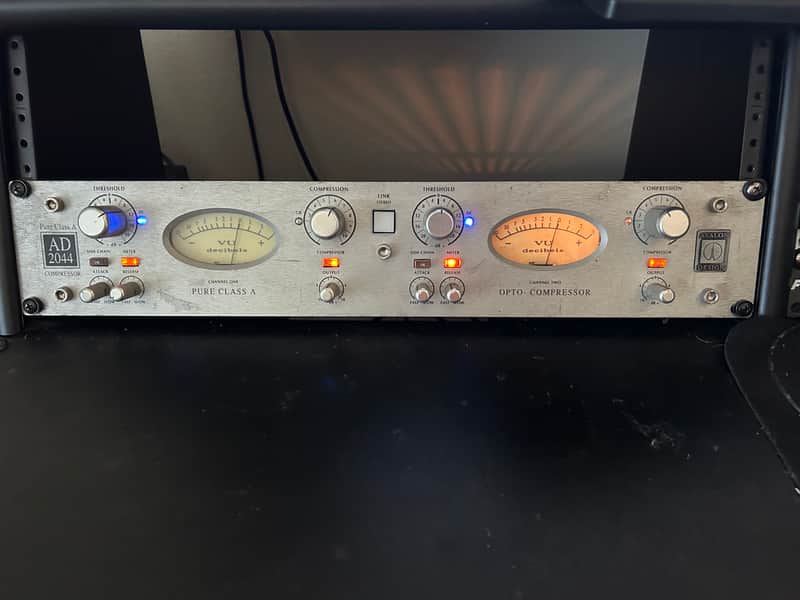 Avalon AD2044 Dual Mono / Stereo Optical Compressor