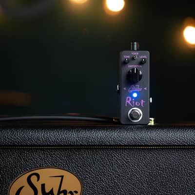 Suhr Riot Mini Distortion pedal - black edition image 4