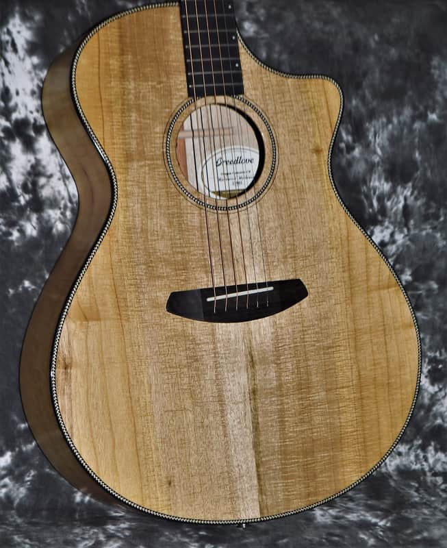 2020 Breedlove - Oregon Concerto - Myrtlewood image 1