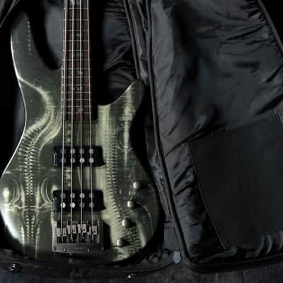 A true Museum piece 🎬- Ibanez SRXHRG1 Standard 2006 - "NY City X" Graphic image 22