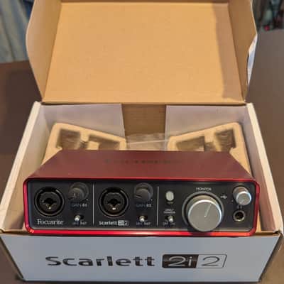 Consignment Scarlett 2i2 3rd gen audio interface image 2