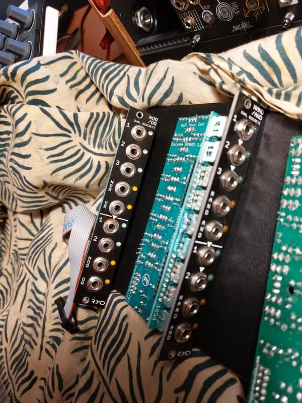 Ryo Modular Eurorack Logic modules 2010's - Black (NOR/OR, NAND/AND, (X)NOR/NOT) image 1