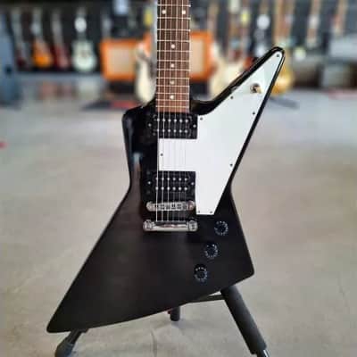 GIBSON - EXPLORER REISSUE 76 (2011) SN/106910672 + CASE image 5