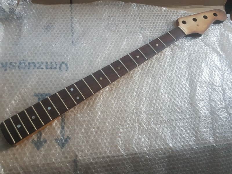 1979 FENDER PRECISION BASS NECK made in USA image 1