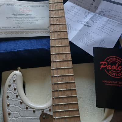Paoletti Leather Strat 2017 - Leather brass birds eye image 5