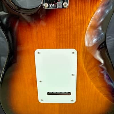 Fender Vintage Hot Rod '50s Stratocaster 2014 - 2-Color Sunburst image 4