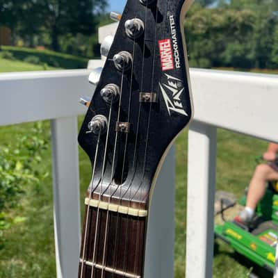 Peavey PV03013220 Marvel Universe Hulk Rockmaster 2010s - Graphic image 3