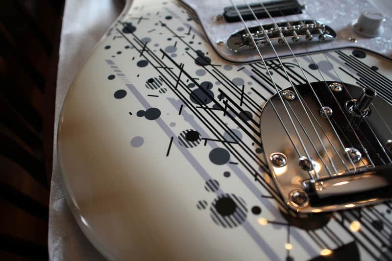 SCANDAL Mami artist model Squier Jazzmaster 