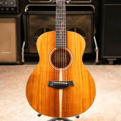 Taylor GS Mini-e Koa Left-Handed Acoustic/Electric Guitar with Gig Bag image 3