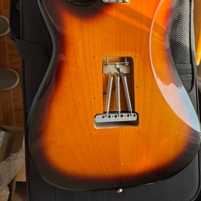 Fender Stratocaster American Vintage 57 reissue 2011 image 4