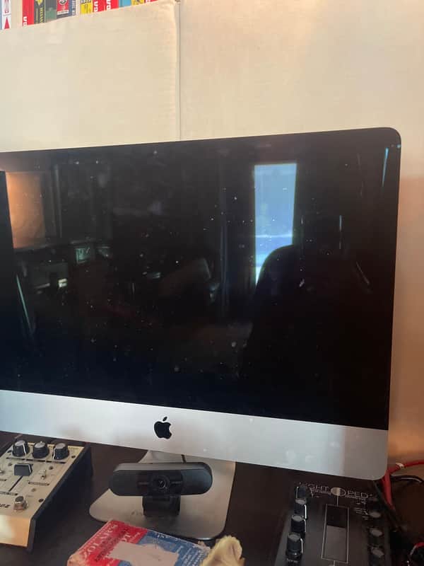 Apple iMac 2020 - Silver image 1