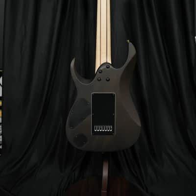 Ibanez K7YANG / K7RGA24M3 Brian "Head" Welch Signature 2025 - White image 9