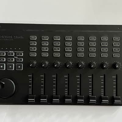 Korg nanoKONTROL Studio Mobile MIDI Controller 2016 - Present - Black image 1