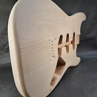 Unfinished Alder SSS Hardtail guitar body - fits Fender Strat Stratocaster necks J2476 image 6