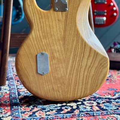 Ernie Ball Music Man StingRay 1991 – Birdseye Neck – w/ Case image 4