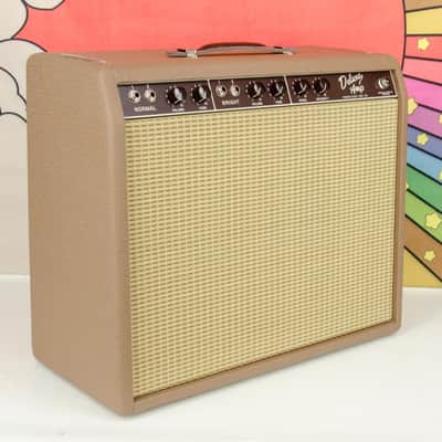 Fender '62 Deluxe Combo Guitar Amplifier image 5