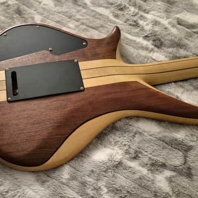 TUNE Japan TWXT-4 Tremolo Bass - 2000s - Locking Tuners - Neck-Thru - Active - Whammy Bar - MIJ -  4-String Bass - Natural Walnut image 13