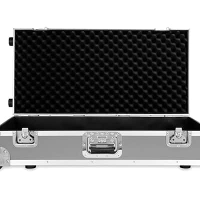 PedalTrain Novo 32 TC Pedalboard + Wheeled Tour Case image 7