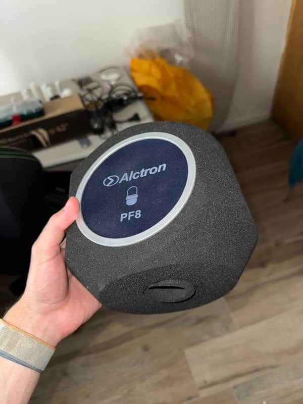 Alctron PF8 Microphone Reflection Filter / Pop Filter image 1