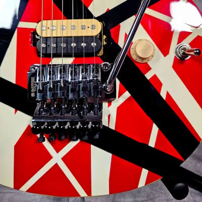 Sterling AX40D Axis EVH Runaround Custom image 6