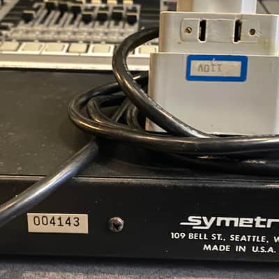 Symetrix SG-200 mid 1980 TOGGLE Switch Version, Slow Gear attack image 10