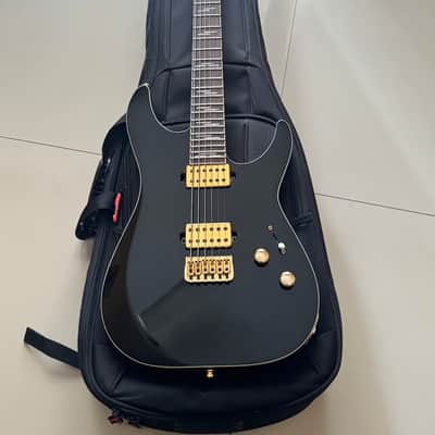 Schecter Reaper-6 Custom 2023 - Gloss Black with Bareknuckle Juggernaut pickups image 3