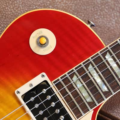 1995 Gibson Les Paul Classic Electric Guitar Figured Cherry Sunburst + OHSC image 4