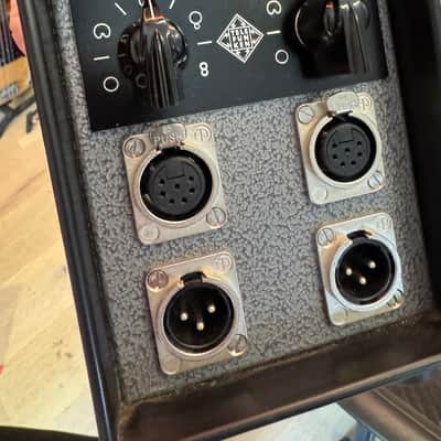 Telefunken AK-47 MkII Large Diaphragm Multipattern Tube Condenser Microphone 2010s - Black Matched Pair image 5