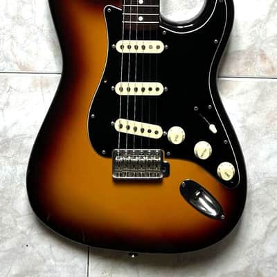 Fender Japan ST-62 with CS 69 Fender pickups image 3