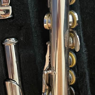 Yamaha YFL-225N closed hole student flue with case fantastic shape image 9
