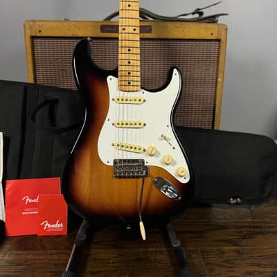Fender Classic Player ‘50s Stratocaster 2017 - Sunburst image 1
