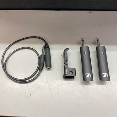 Sennheiser XSW-D Instrument Base Set (Digital Band; 2.4 GHz) Digital Wireless System with 1/4" Transmitter and Receiver 2019 - Present - Black image 5