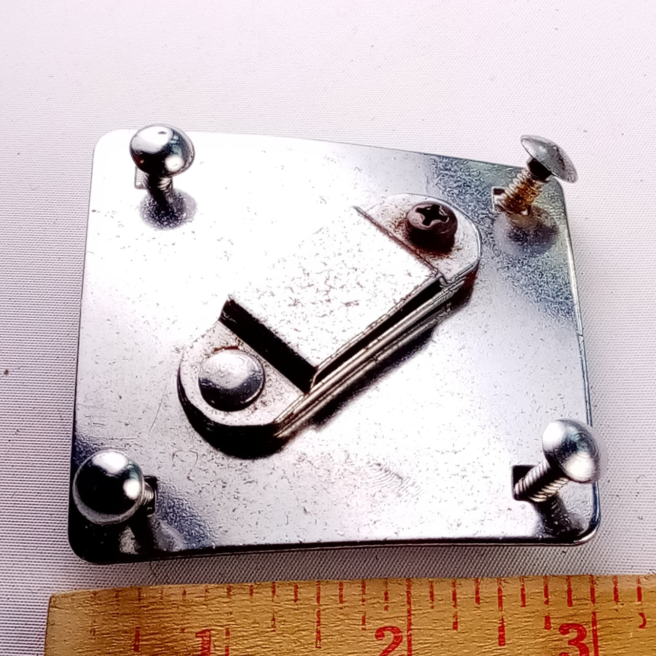 Rogers Diamond Ride Tom Shell/Bass Drum Rail Mount Chrome Bracket Vintage 60s US — main photograph