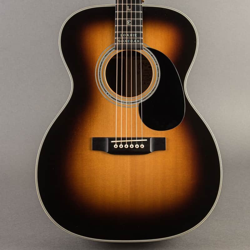 Martin Lonnie Donegan 000-28 Brazilian 2002, Sunburst image 1