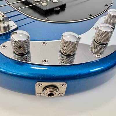 Music Man Stingray 4H EX 3EQ Lake Placid Blue 2000 made in Japan image 6