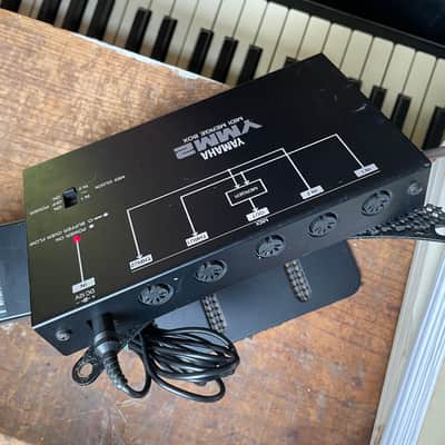 Yamaha  YMM-2 Midi Merge Box 1980s With Original Adapter image 4