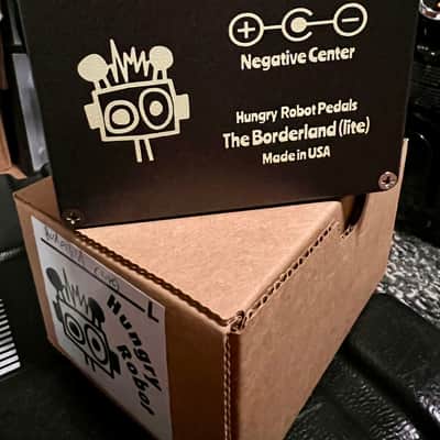 Hungry Robot The Borderland Lite MINT! image 2