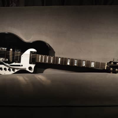 2004 House of JB John Bolin "Supro" Branded Electric Guitar Bibsby w. Case image 1