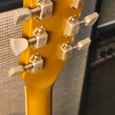 Gibson Les Paul Deluxe 1979 Goldtop All Gold image 17