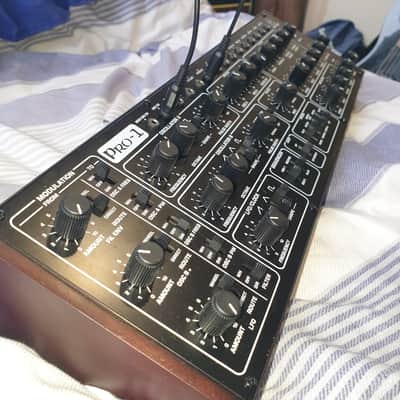 Behringer Pro-1 Analog Synthesizer