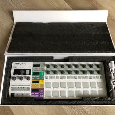 Arturia BeatStep Pro w/ Original Box & All Accessories (Read) image 15