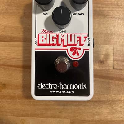 Electro-Harmonix Nano Big Muff Pi | Reverb Canada