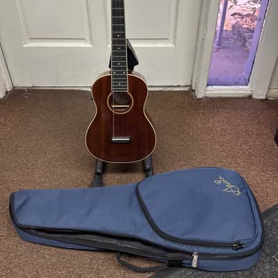 Used Fender Grace VanderWaal Signature Concert Ukulele w/ Gig Bag Local Pickup image 1