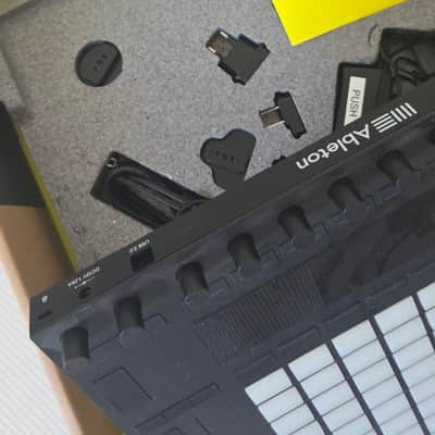 Ableton Push 2 Controller 2015 - 2022 - Black image 6