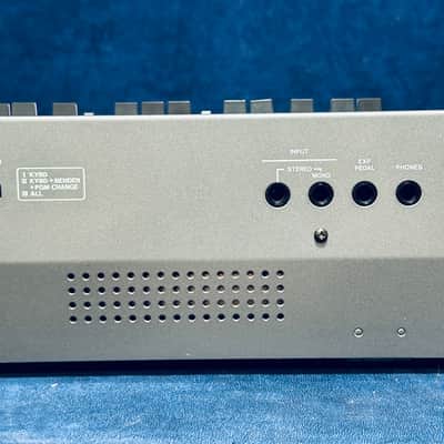 Roland HS-60 Vintage Analog Synthesizer • Juno 106 with Speakers • NEAR MINT • Pro Restoration • Warranty image 17