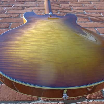 Eastman T486-GB w/case , B stock instrument image 5