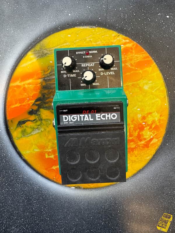 Maxon DE-01 Digital Echo image 1